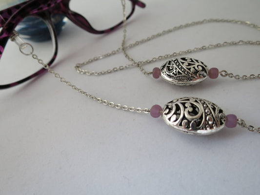 Eyeglass chain in silver for readers or sunglasses