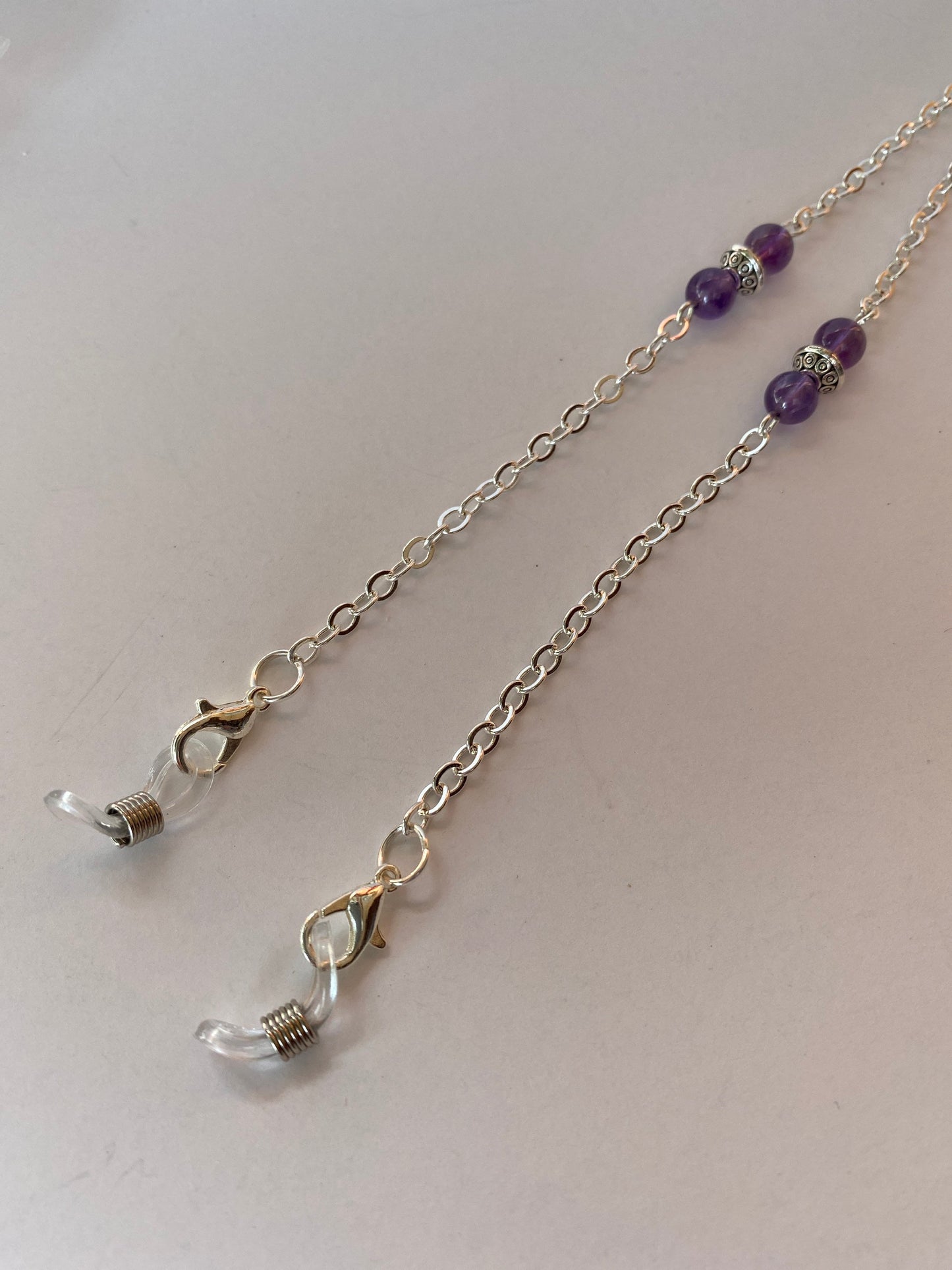 Silver eyeglass chain with amethysts