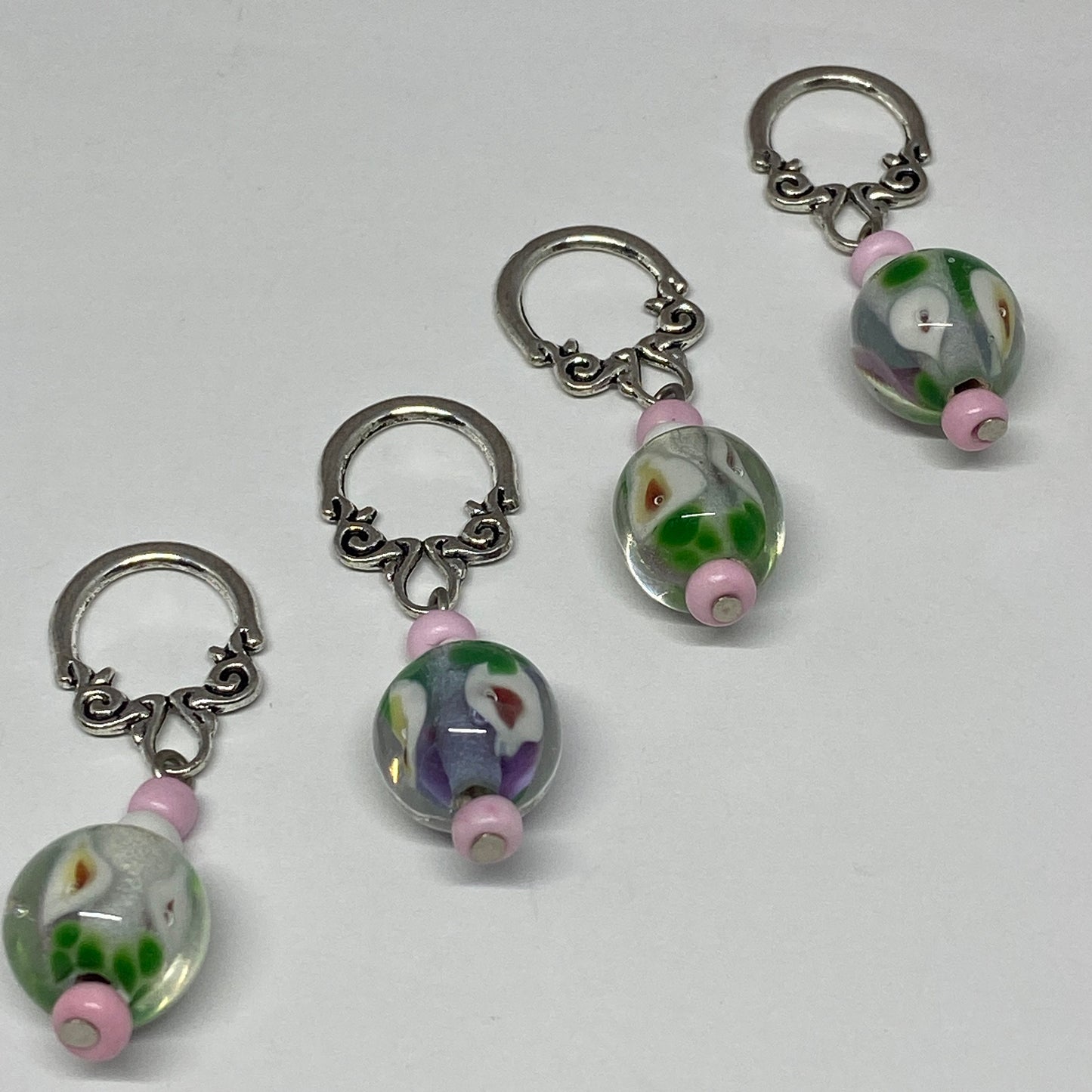 Lily stitch markers