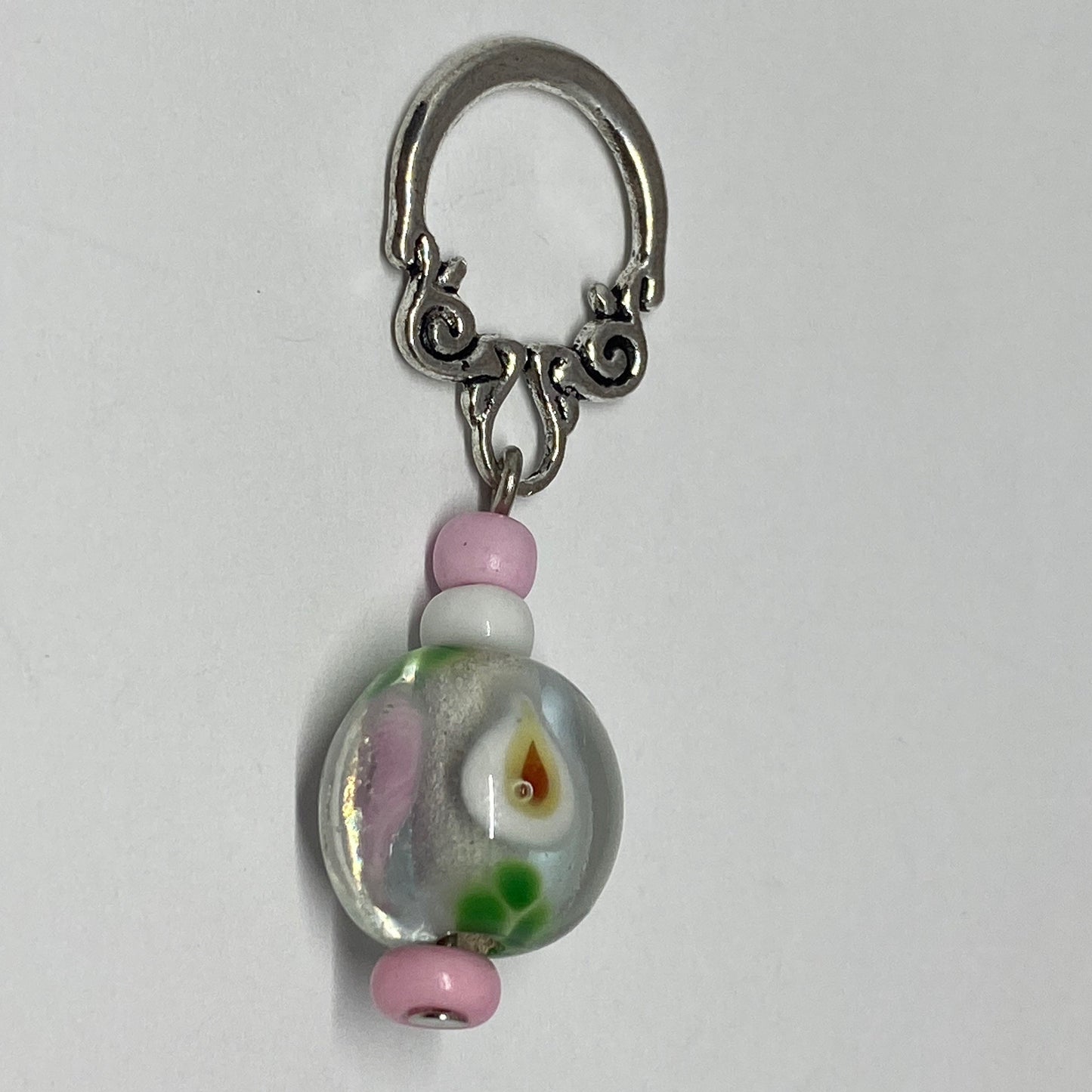 Lily stitch markers